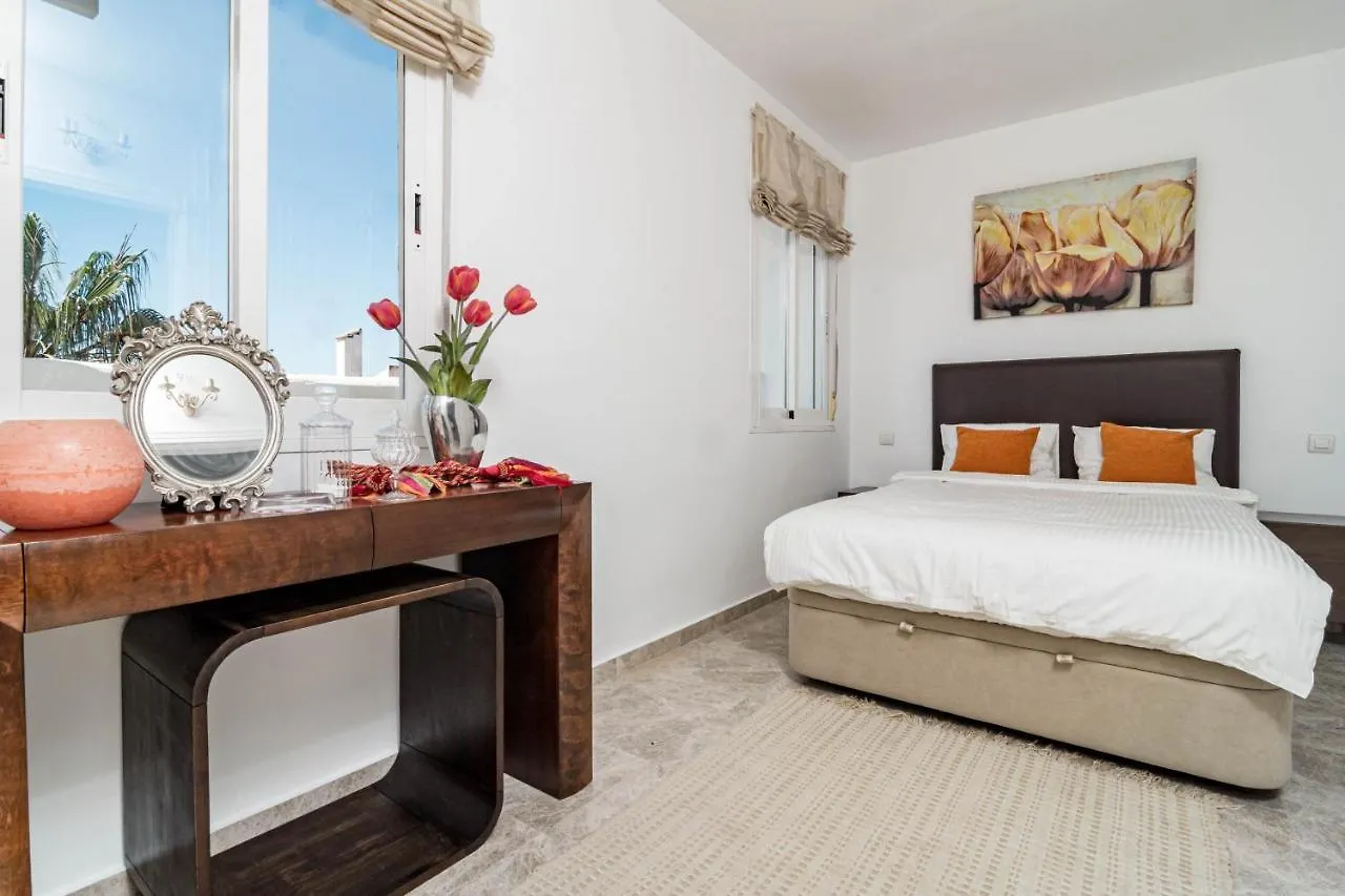 Spectacular 2 Bedroom Penthouse In Best Location In Nueva Andalucia Marbella
