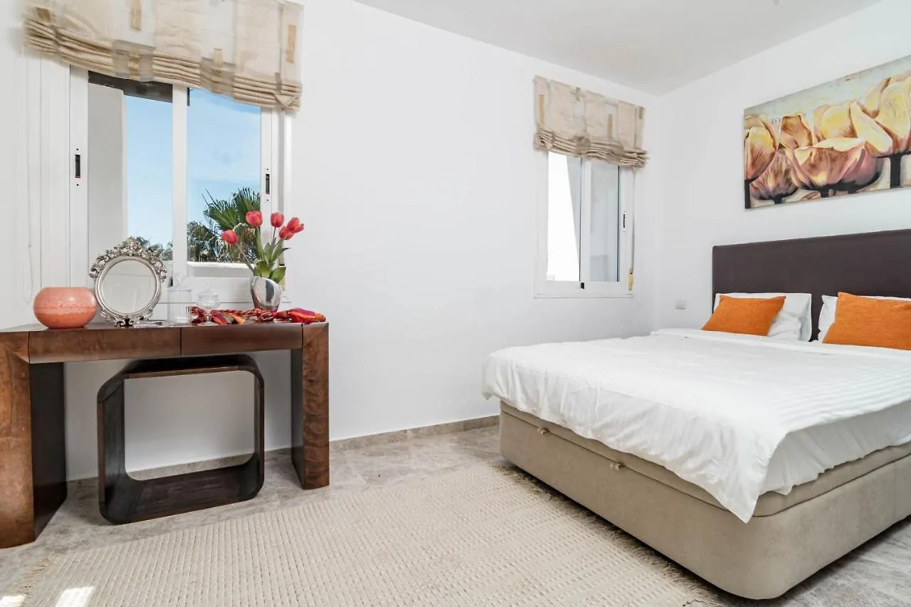 Apartment Spectacular 2 Bedroom Penthouse In Best Location In Nueva Andalucia Marbella Spain