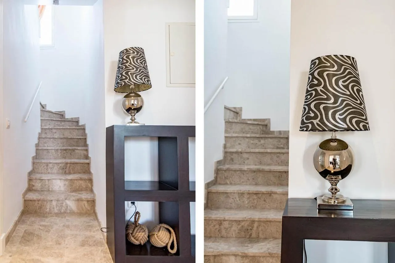 Spectacular 2 Bedroom Penthouse In Best Location In Nueva Andalucia Marbella