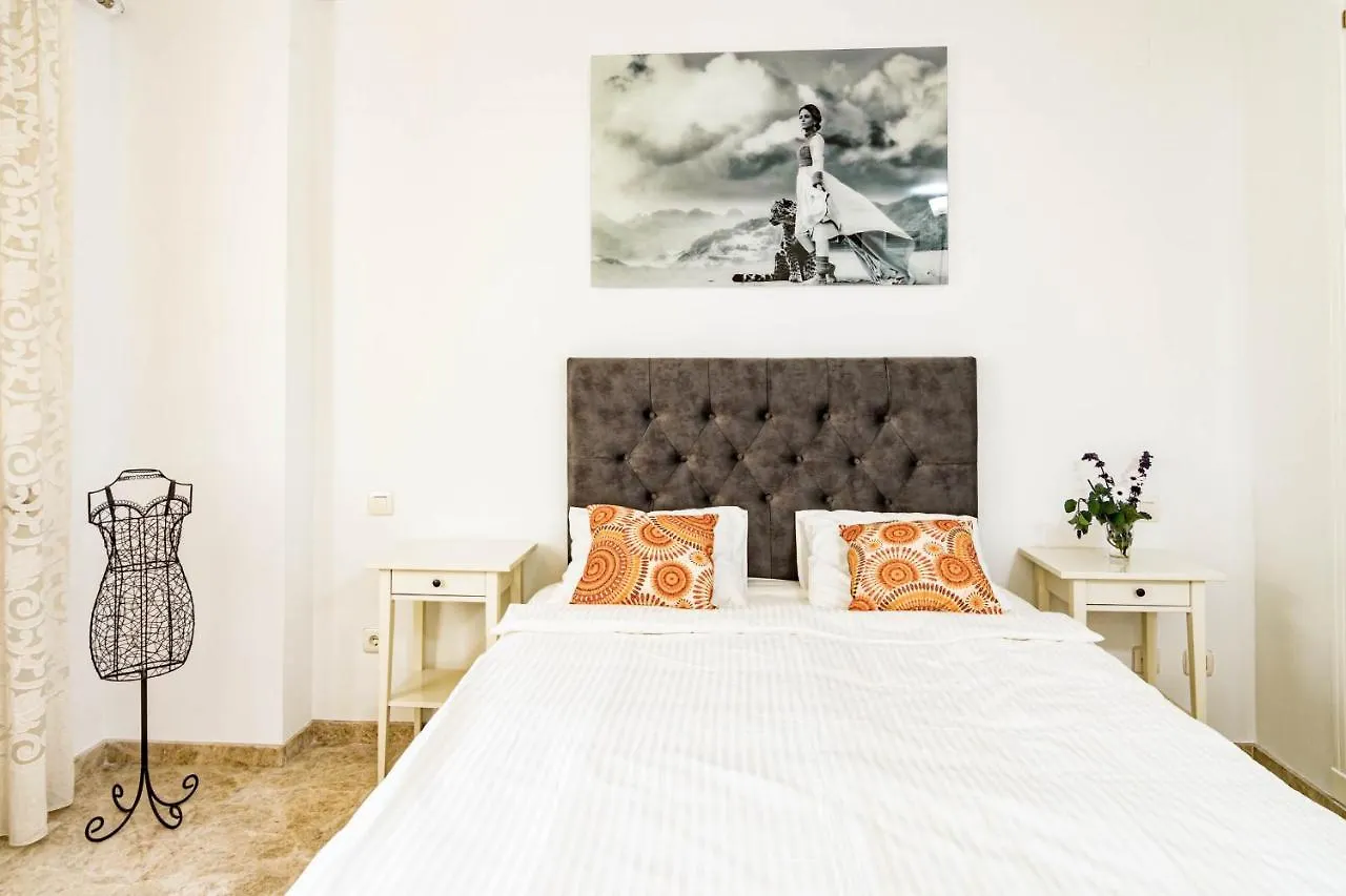 Spectacular 2 Bedroom Penthouse In Best Location In Nueva Andalucia Marbella 0*,