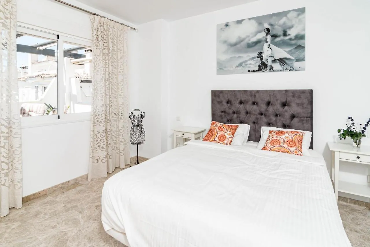 Spectacular 2 Bedroom Penthouse In Best Location In Nueva Andalucia Marbella 0*,  Spain