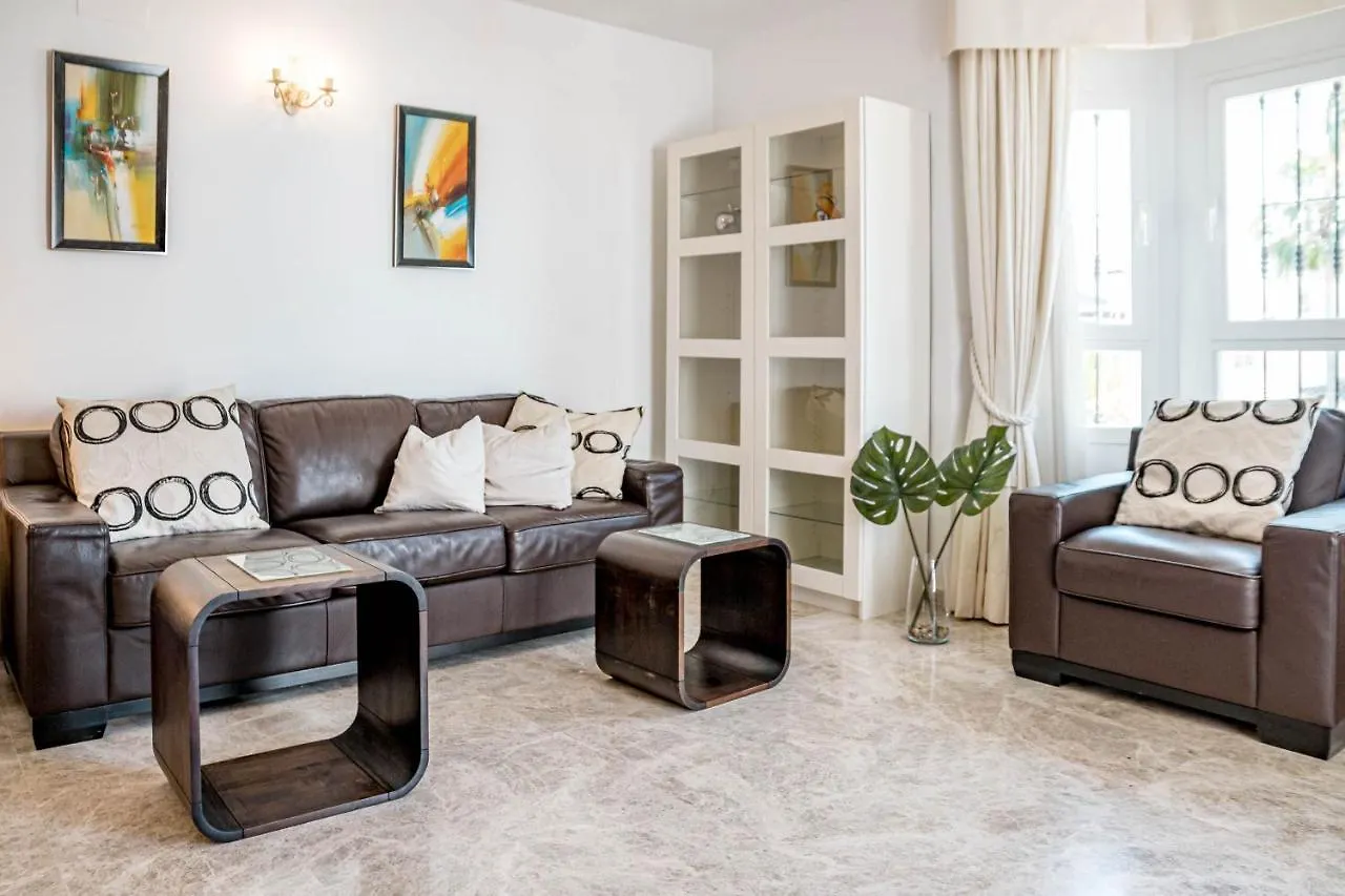Spectacular 2 Bedroom Penthouse In Best Location In Nueva Andalucia Marbella Spain