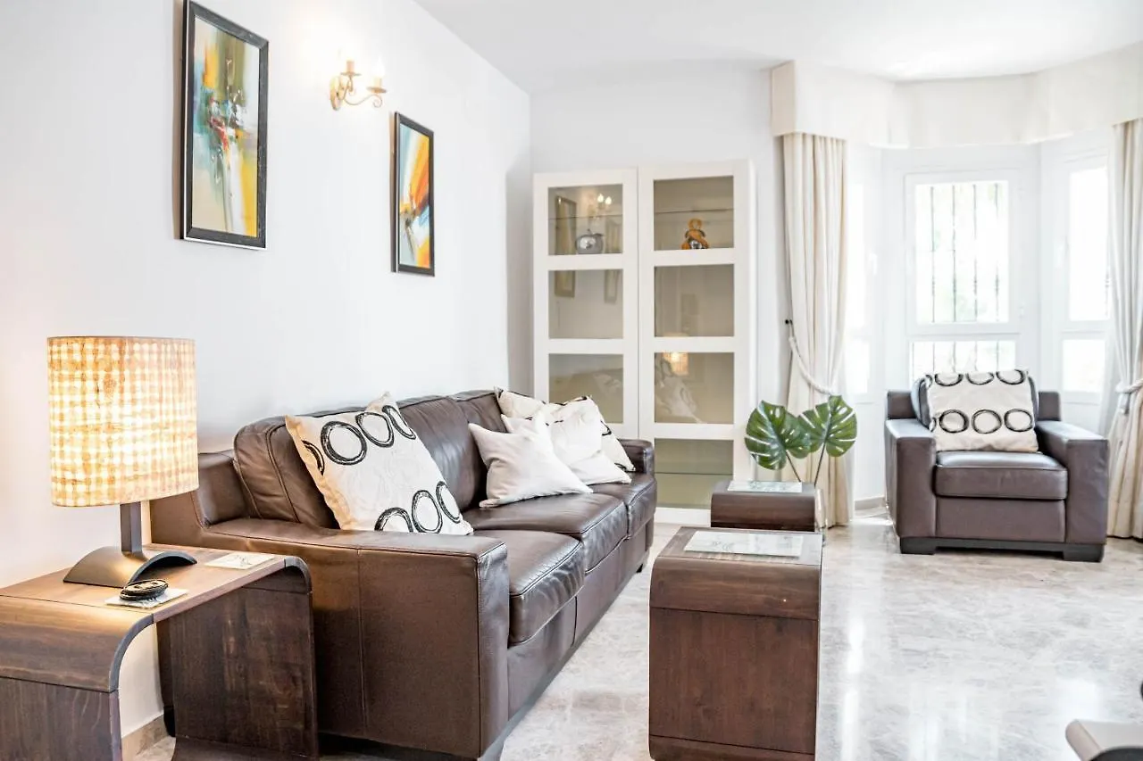 Apartment Spectacular 2 Bedroom Penthouse In Best Location In Nueva Andalucia Marbella Spain